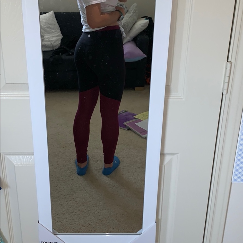 brand new lululemon leggings - Picture 8 of 8